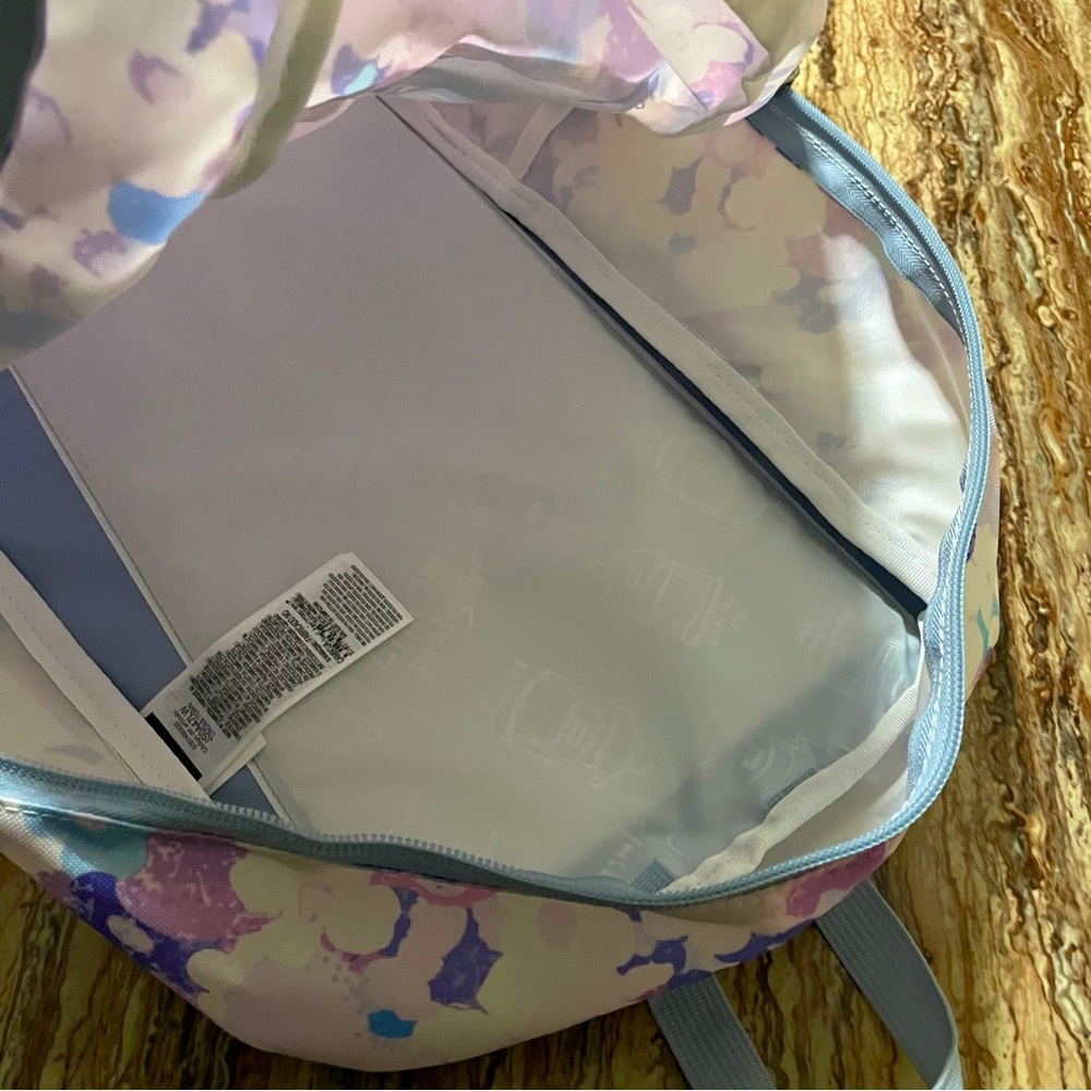 JanSport - Picture 4 of 4